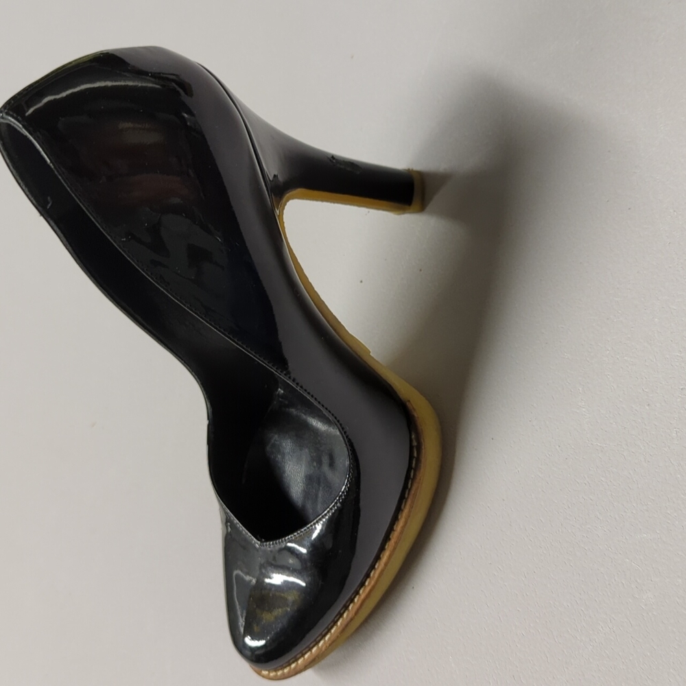 Women Gucci high heels